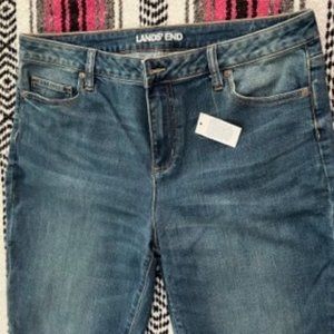 Lands' End Mid Rise Straight Leg Jeans, Never Been Worn, Size 18/32, Blue